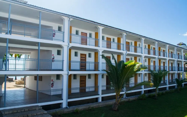 Orangea Beach Resort
