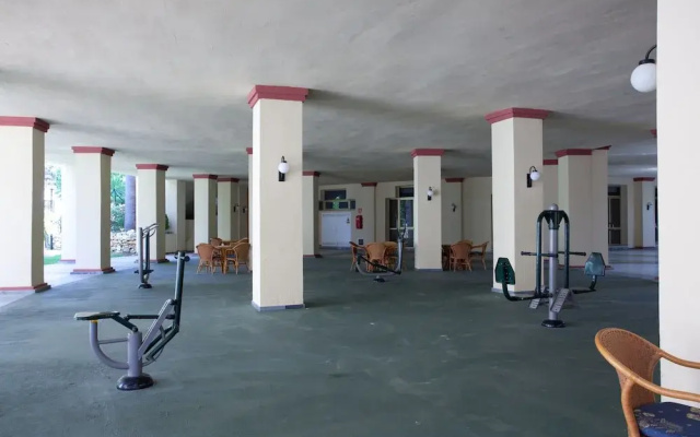 Studio in Marbella Steps From Sandy Beach