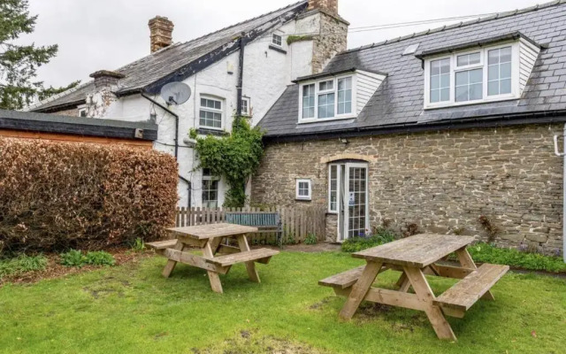 The Royal Oak Inn