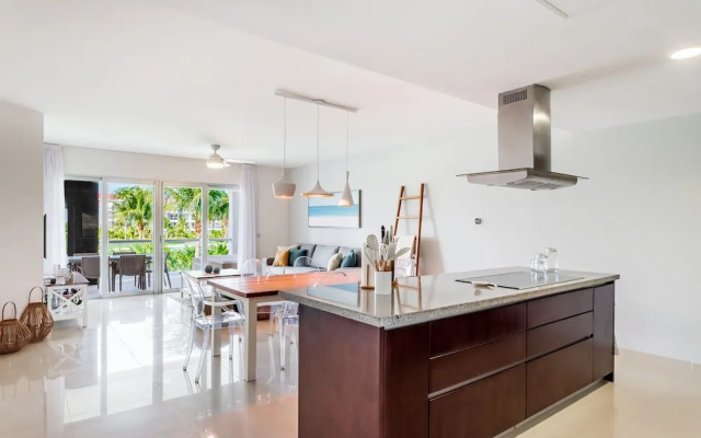 Mareazul Beach Condos Playa Del Carmen