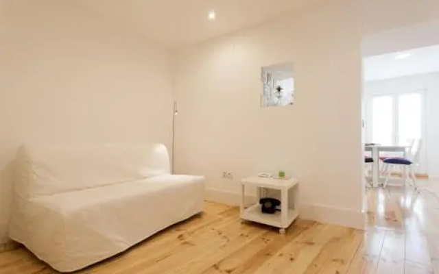 Feels Like Home Alfama Bright Apartment
