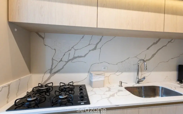 Modern 2BR Apt Close to the Beach Stl0702