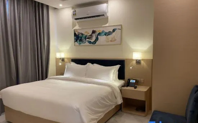 Season Inn Hotel_Barka