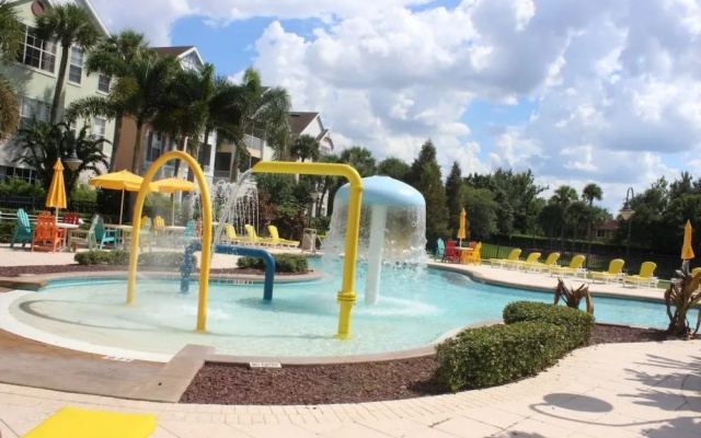 Runaway Beach - 2 Bd Villa (RW 11203)