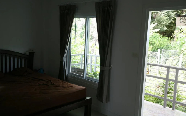 Ocean Breeze House in Lamai