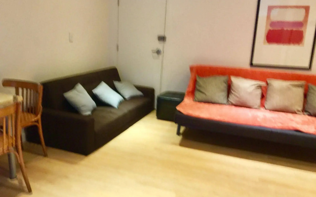 Darling Harbour Apartment