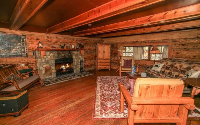 Bravo Big Bear Lodge One