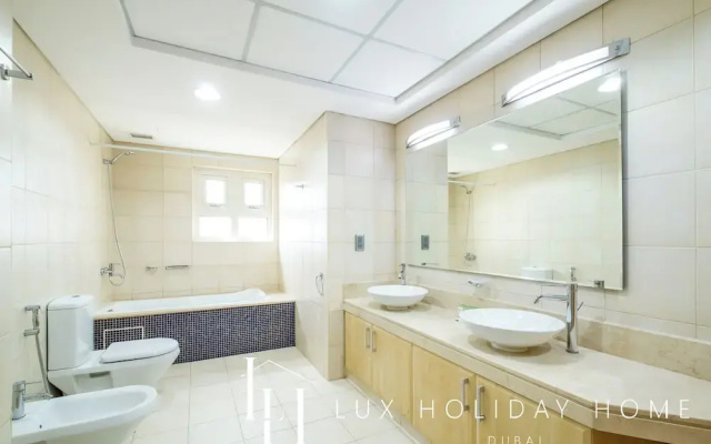 LUX The Shoreline Palm Island Suite 2