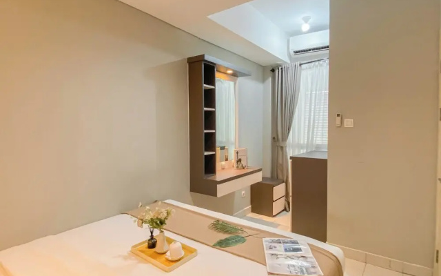 Homey And Modern 2Br At Patraland Urbano Apartment