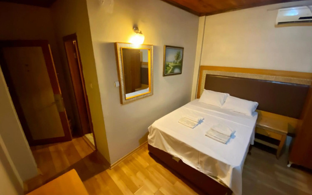 Albea Hotel