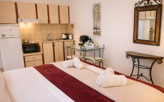 Love Studio - Sitia Cozy Stay w Balcony in Crete