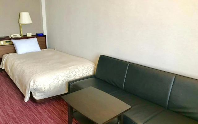 Okazaki New Grand Hotel