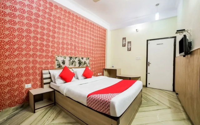 Hotel Royal Palace Inn By OYO Rooms