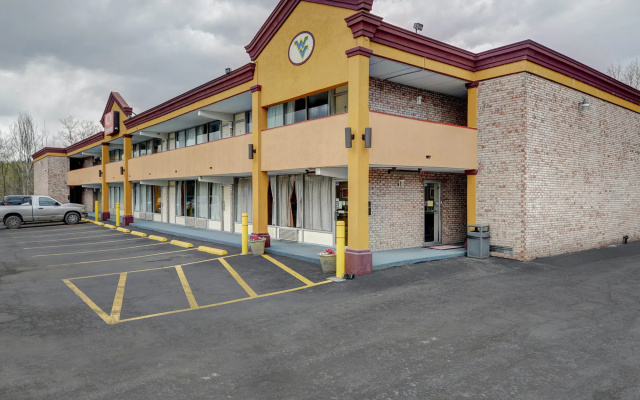 Motel 6 Morgantown, WV