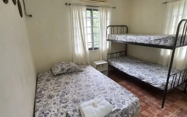 Shalom Guest House
