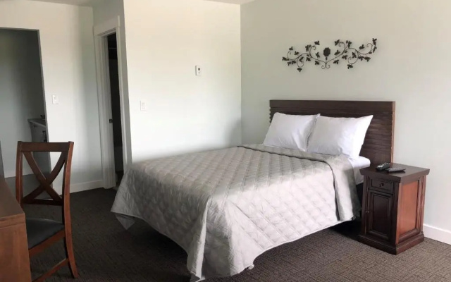 Onoway Inn And Suites