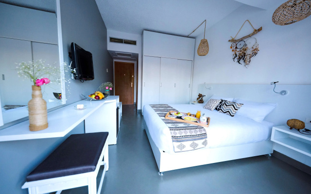 Meraki Resort Adults Only