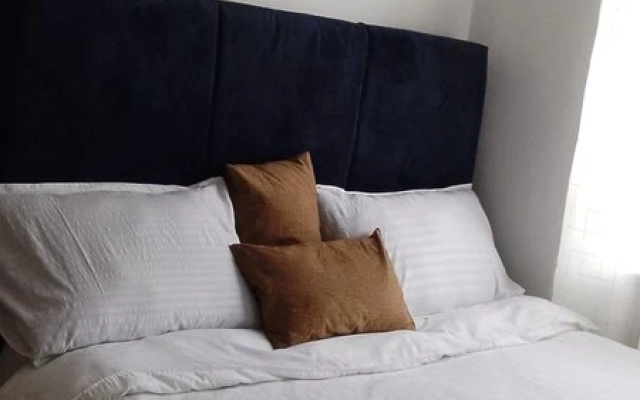 Amazon one bedroom apartment