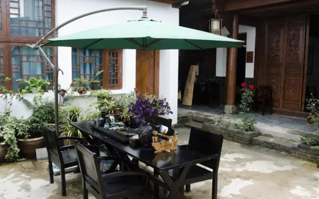 Shanti Guest House