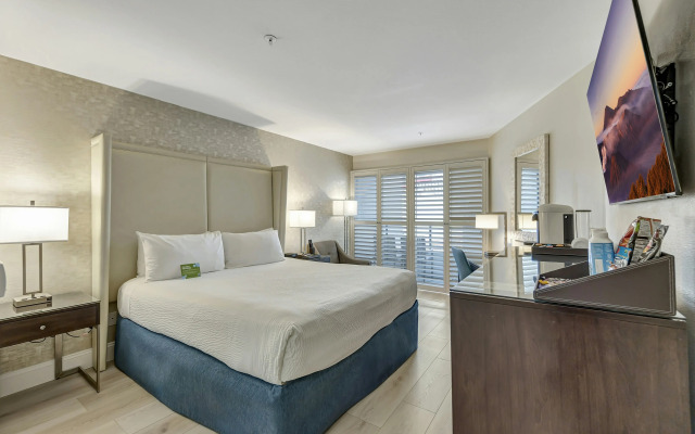 Ocean View Hotel