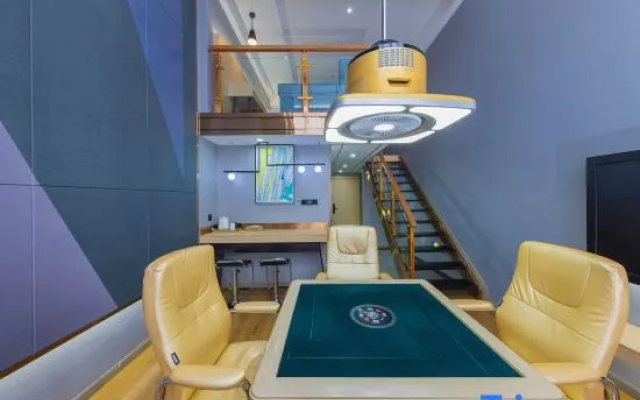 CHEERMAY HOTELS·Jiangling Central Peninsula Branch