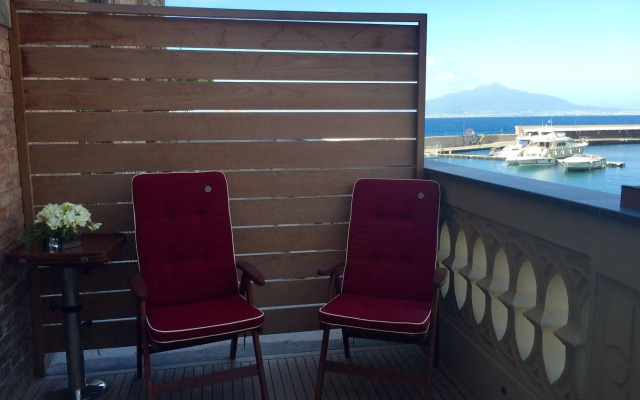 Yacht Club Capo Cervo Suites
