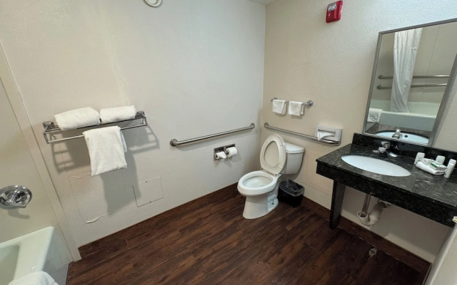 Mountain Valley Inn & Suites