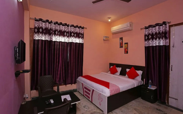 Oyo 27969 Radiant Casa