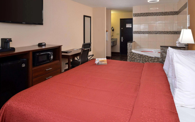 Quality Inn Appleton West