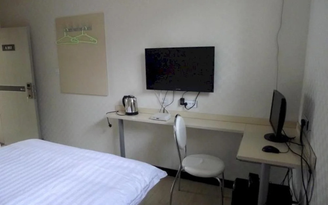 Shun 8 Hotel - Yulin