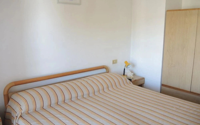 Beautiful Three-room Apartment Close to the Beach