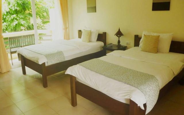Bacchus Home Resort