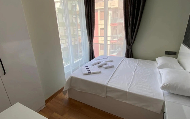 London Hotel