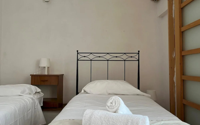 Faenza 65 in Firenze
