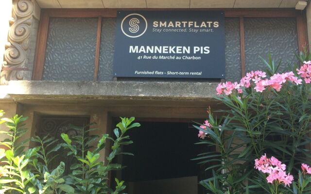 Отель Smartflats City - Manneken Pis вид на фасад