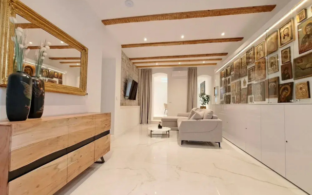 House Olenta