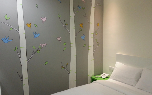 Hotel Strawberry Fields