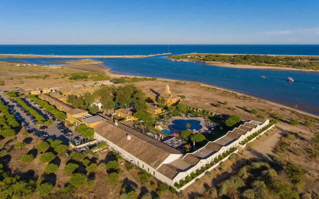 Отель Eco Hotel Vila Galé Albacora