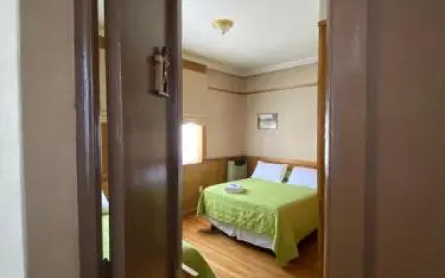 Hostal Chalet Las Violetas