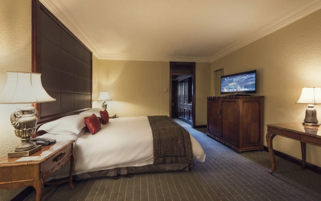 The Cascades Hotel at Sun City