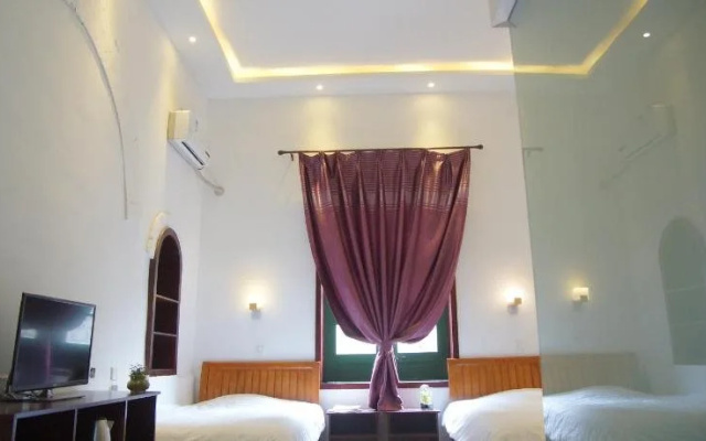 Jinan Mountain and Sea Culture Hotel