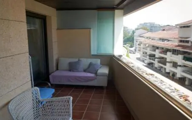 SENATOR APARTMENT by Coral Beach