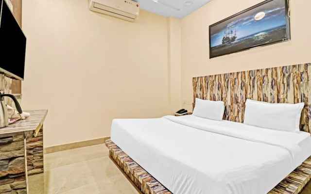OYO 45940 Grand Imperial