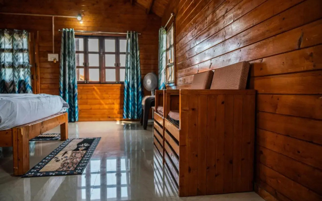 Leo Wooden Resort