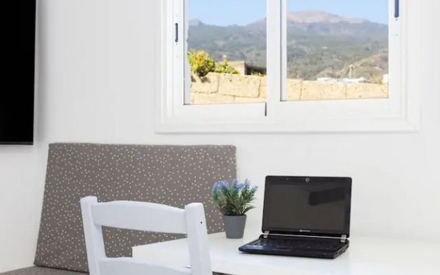Oasis Tenerife Studio 1