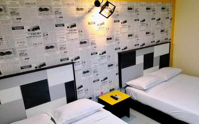 Very Hotel