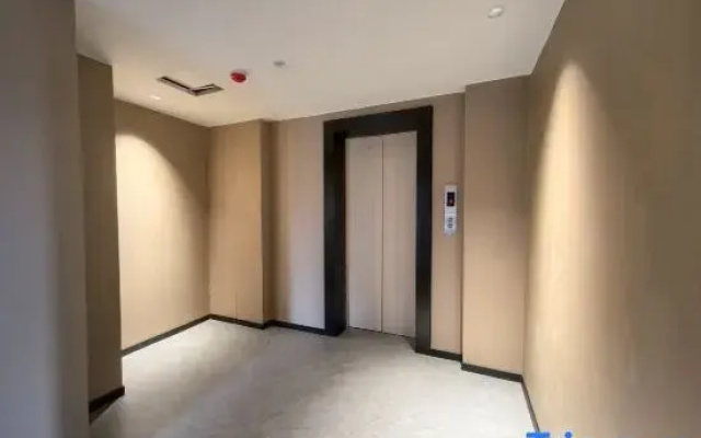 Wind Hidden Tianjiao Cinema Hotel