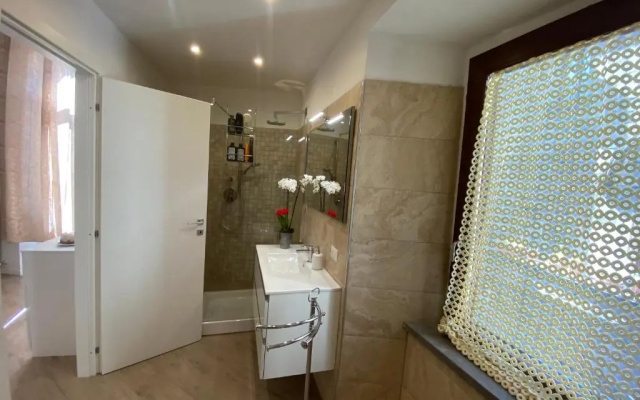Suite Saffi 99