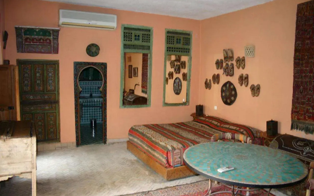 Riad Lune et Soleil