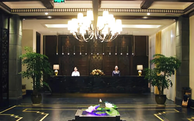 Famoushotel